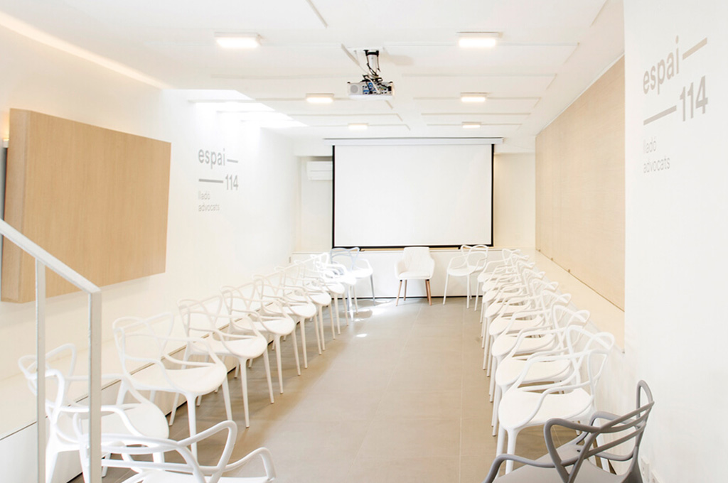sala de reunions formacio Badalona Espai114 centre de negocis business center